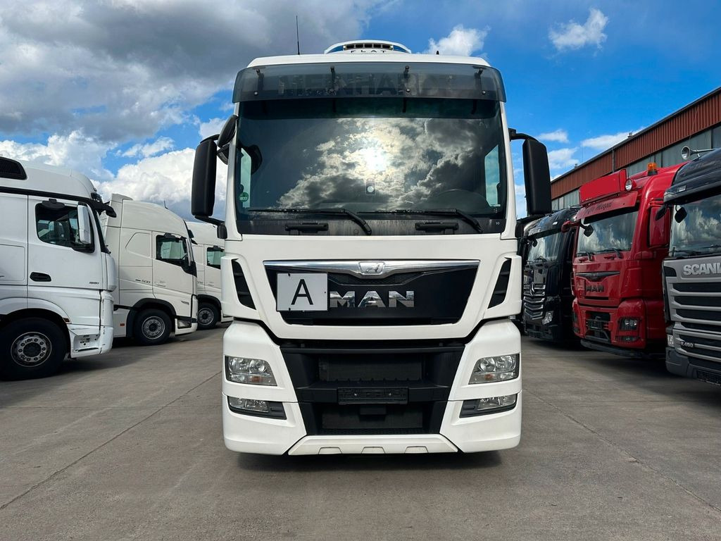 MAN TGX 18.480 * XXL * RETARDER * SCHUBBODEN * ACC * - Tractor unit: picture 2 MAN TGX 18.480 * XXL * RETARDER * SCHUBBODEN * ACC * - Tractor unit: picture 2