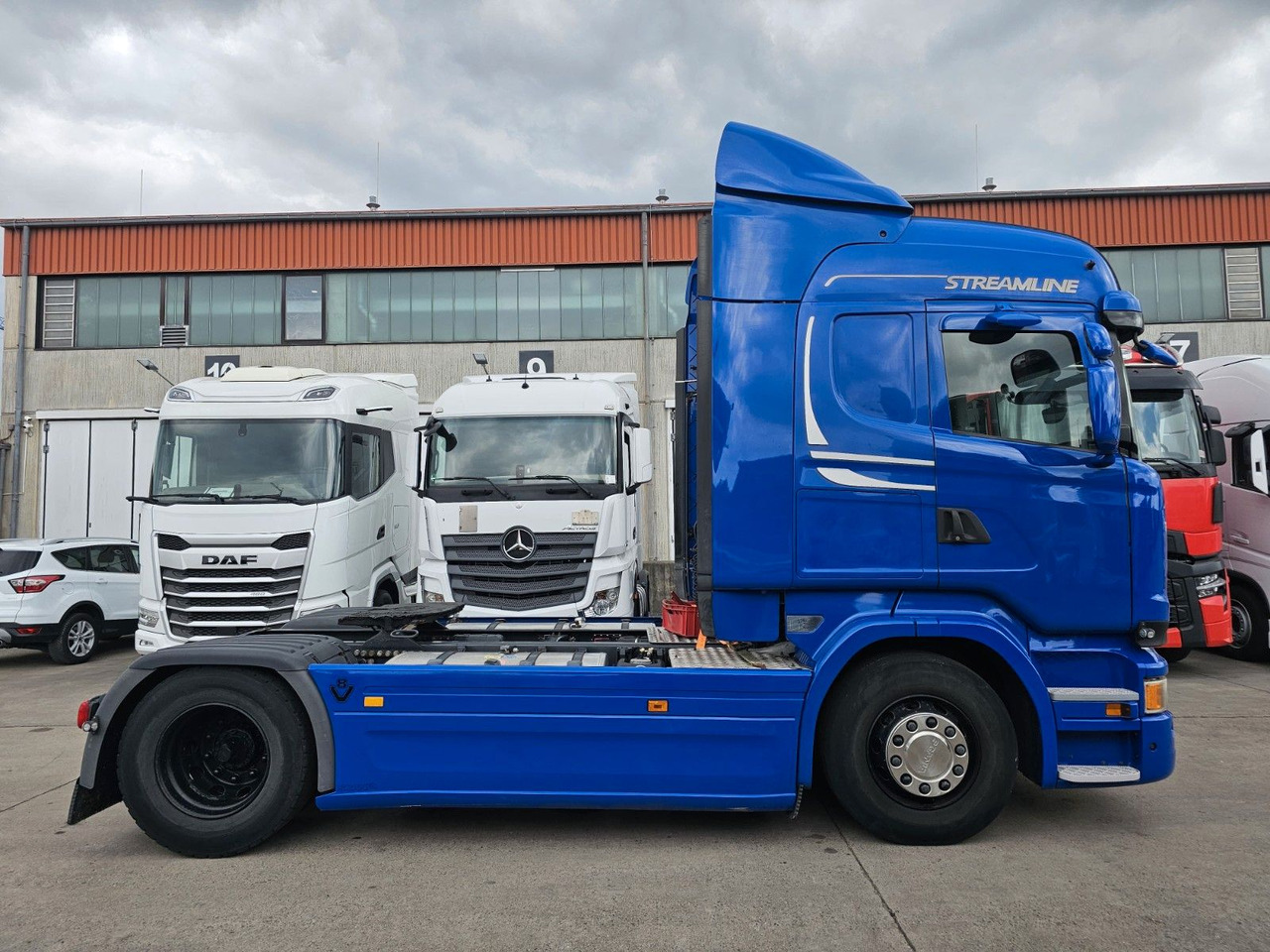 Scania R450 * STREAMLINE * ACC * RETARDER * 2X TANK * - Tractor unit: picture 4 Scania R450 * STREAMLINE * ACC * RETARDER * 2X TANK * - Tractor unit: picture 4