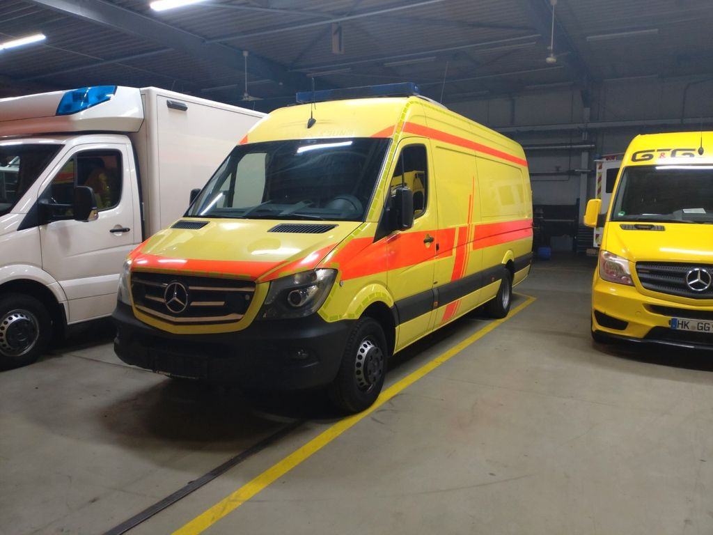 Mercedes-Benz Sprinter ITW RTW 519 2x on Stock Mercedes-Benz Sprinter ITW RTW 519 2x on Stock - Ambulance: picture 2 Mercedes-Benz Sprinter ITW RTW 519 2x on Stock Mercedes-Benz Sprinter ITW RTW 519 2x on Stock - Ambulance: picture 2