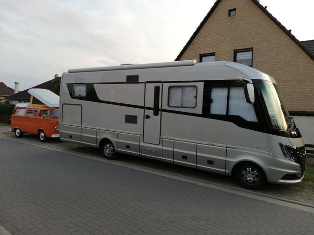 Niesmann + Bischoff Flair 880 BE - Integrated motorhome: picture 2 Niesmann + Bischoff Flair 880 BE - Integrated motorhome: picture 2