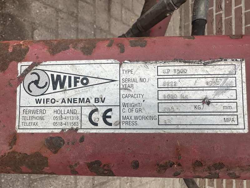 Balen stapellaar - Grapple for Agricultural machinery: picture 5 Balen stapellaar - Grapple for Agricultural machinery: picture 5