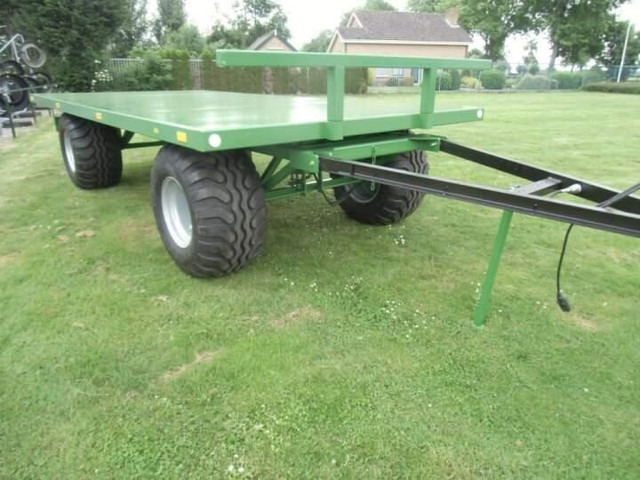 Balen transportwagen - Farm trailer: picture 1 Balen transportwagen - Farm trailer: picture 1