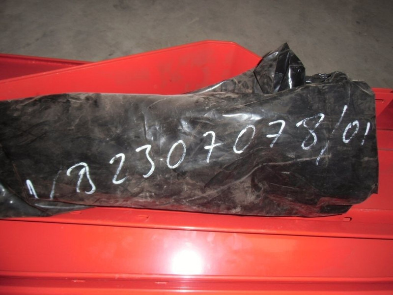 KM strooier opzet - Bumper: picture 2 KM strooier opzet - Bumper: picture 2