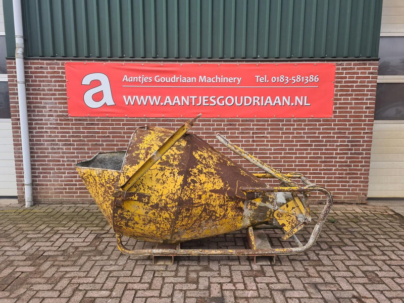 Kubel 1000 liter - Gebruikt - Bucket for Construction machinery: picture 1 Kubel 1000 liter - Gebruikt - Bucket for Construction machinery: picture 1
