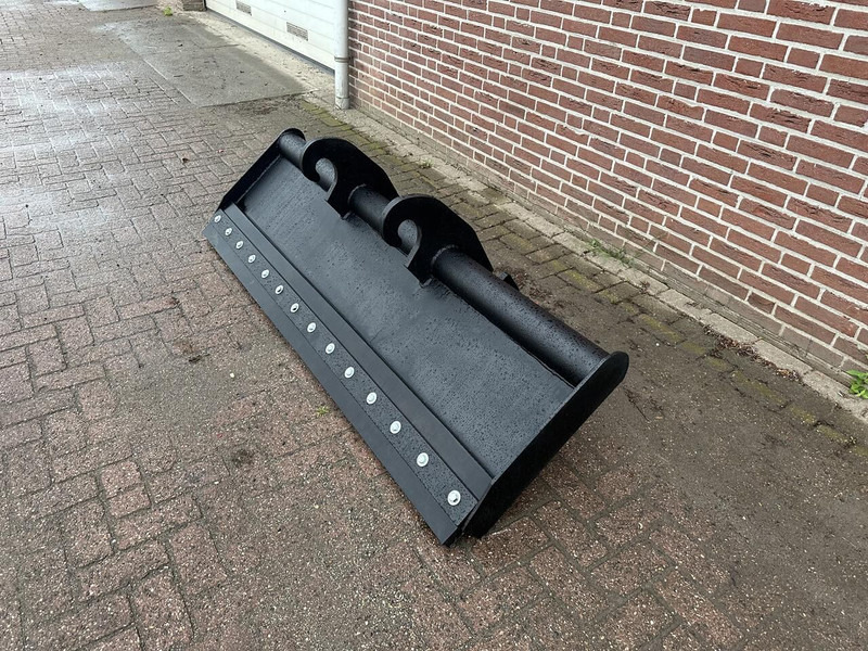 Onbekend - Livestock equipment: picture 3 Onbekend - Livestock equipment: picture 3