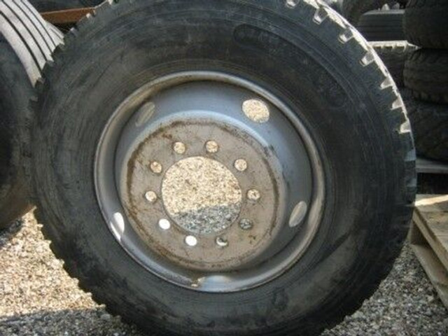 Onbekend - Wheels and tires: picture 1 Onbekend - Wheels and tires: picture 1