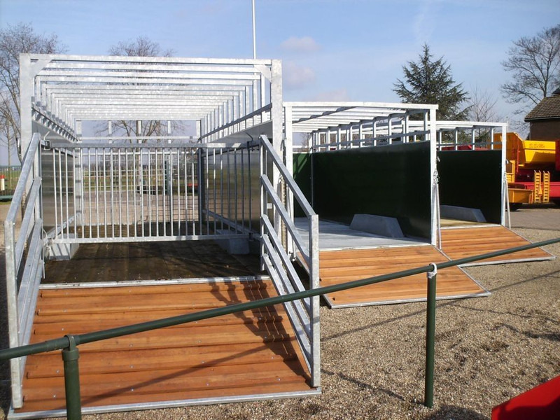 Onbekend - Farm trailer: picture 1 Onbekend - Farm trailer: picture 1