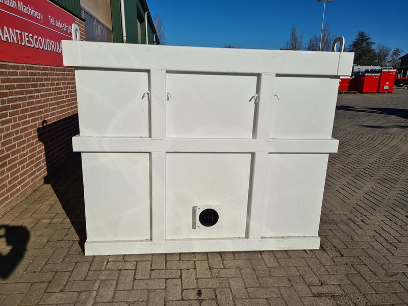 Stro ontijzerings container - Storage tank: picture 3 Stro ontijzerings container - Storage tank: picture 3