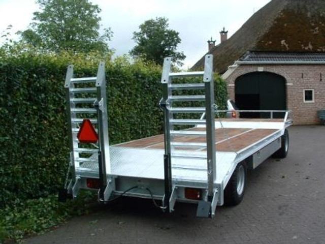 Semie dieplader gegalvaniseerd - Low loader trailer: picture 2 Semie dieplader gegalvaniseerd - Low loader trailer: picture 2