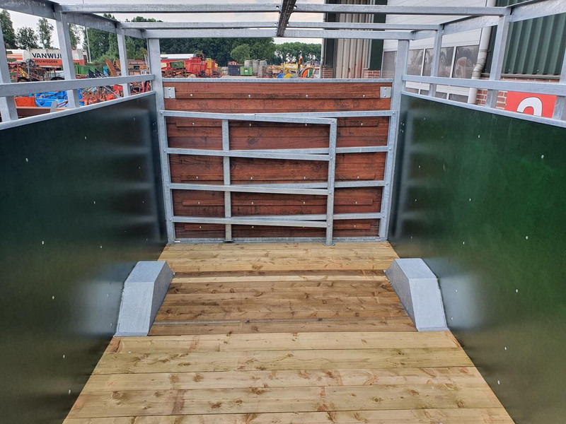 Veewagen voor 6 a 7 koeien - Farm trailer: picture 5 Veewagen voor 6 a 7 koeien - Farm trailer: picture 5