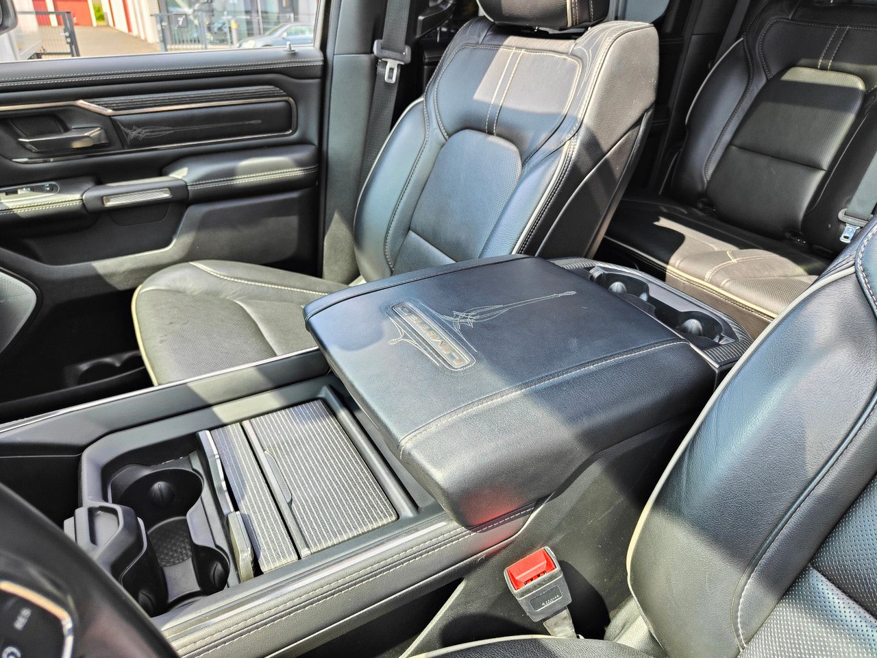 SUV Dodge RAM HEMI Limited 5.7 PRINS LPG Luftfederung: picture 13 SUV Dodge RAM HEMI Limited 5.7 PRINS LPG Luftfederung: picture 13