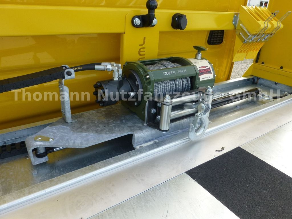 New Tow truck, Van Iveco DAILY 70C18 DoKa Schiebeplateau Luftfed Navi: picture 22