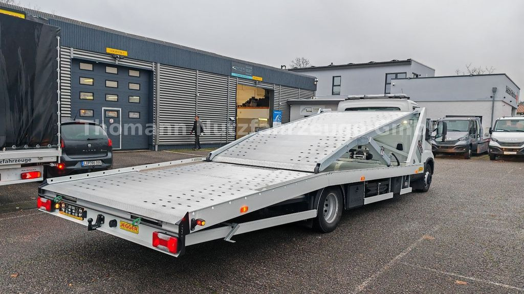 Iveco DAILY 70C18 Festplateau Alu Premium Doppelstock Iveco DAILY 70C18 Festplateau Alu Premium Doppelstock - Tow truck, Van: picture 5 Iveco DAILY 70C18 Festplateau Alu Premium Doppelstock Iveco DAILY 70C18 Festplateau Alu Premium Doppelstock - Tow truck, Van: picture 5