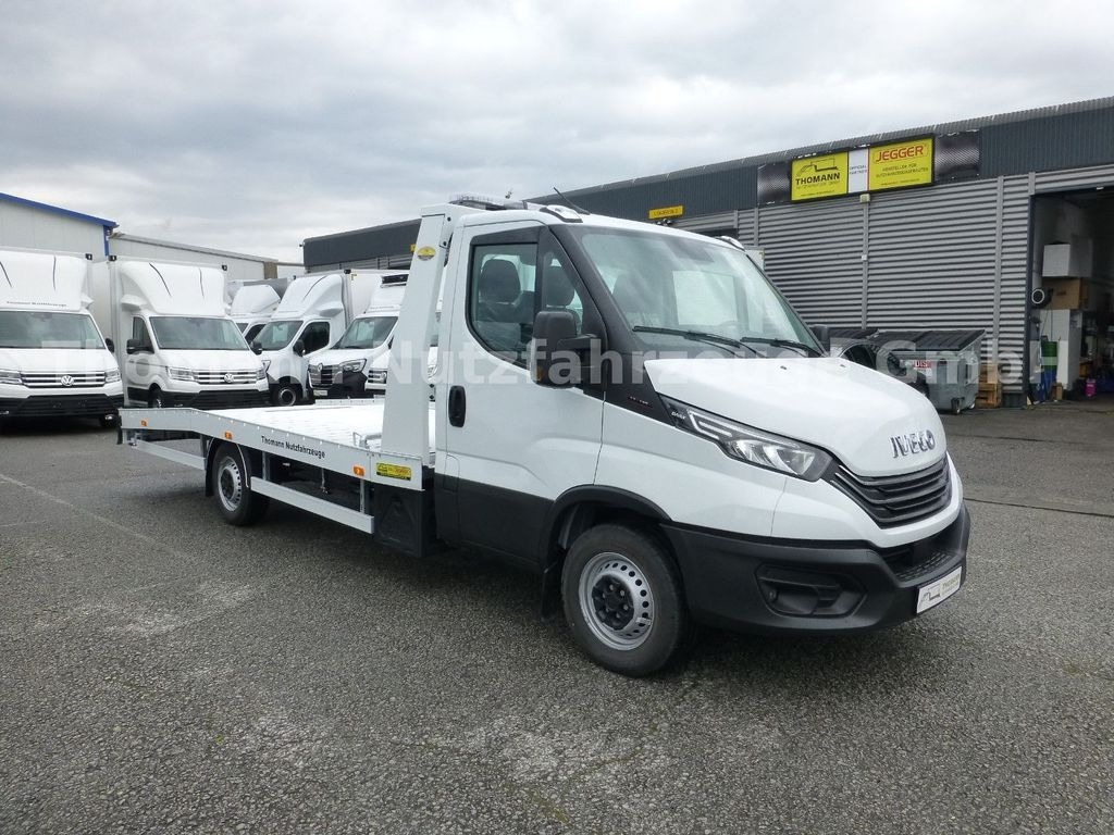 Iveco Daily 35S18 Autotransporter Klimaaut. Premium - Tow truck, Van: picture 2 Iveco Daily 35S18 Autotransporter Klimaaut. Premium - Tow truck, Van: picture 2