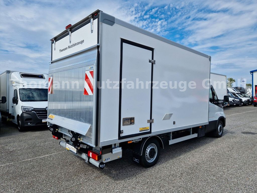 Iveco Daily 35S18 Kühlkoffer LBW BÄR Xarios 300 GH Iveco Daily 35S18 Kühlkoffer LBW BÄR Xarios 300 GH - Refrigerated van: picture 4 Iveco Daily 35S18 Kühlkoffer LBW BÄR Xarios 300 GH Iveco Daily 35S18 Kühlkoffer LBW BÄR Xarios 300 GH - Refrigerated van: picture 4