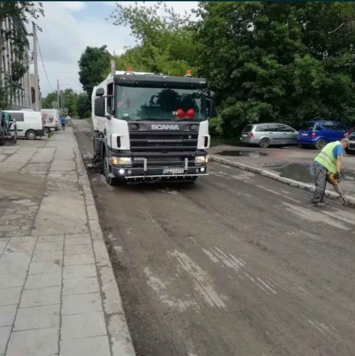 SCANIA 220 Scarab Magnum - Road sweeper: picture 2 SCANIA 220 Scarab Magnum - Road sweeper: picture 2