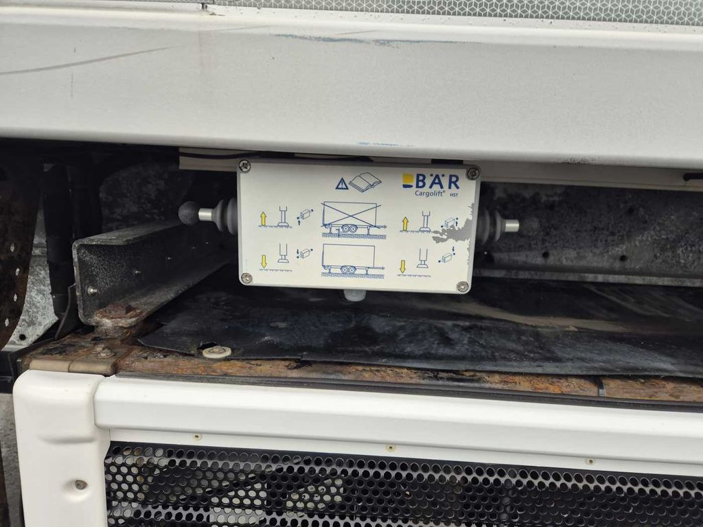Refrigerator trailer Ackermann Z-VA-F19/7,5E Carrier LBW Bär 2.000kg Durchlade: picture 10