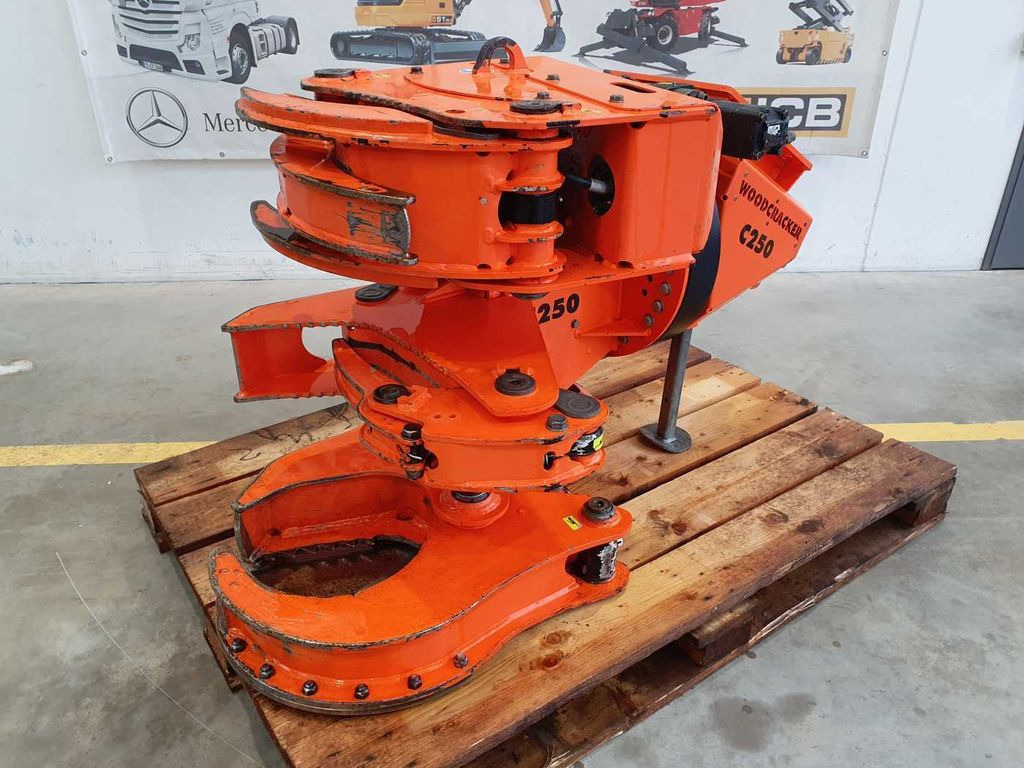 Westtech Woodcracker C250 / Tiltator / Sammler Westtech Woodcracker C250 / Tiltator / Sammler - Attachment: picture 3 Westtech Woodcracker C250 / Tiltator / Sammler Westtech Woodcracker C250 / Tiltator / Sammler - Attachment: picture 3