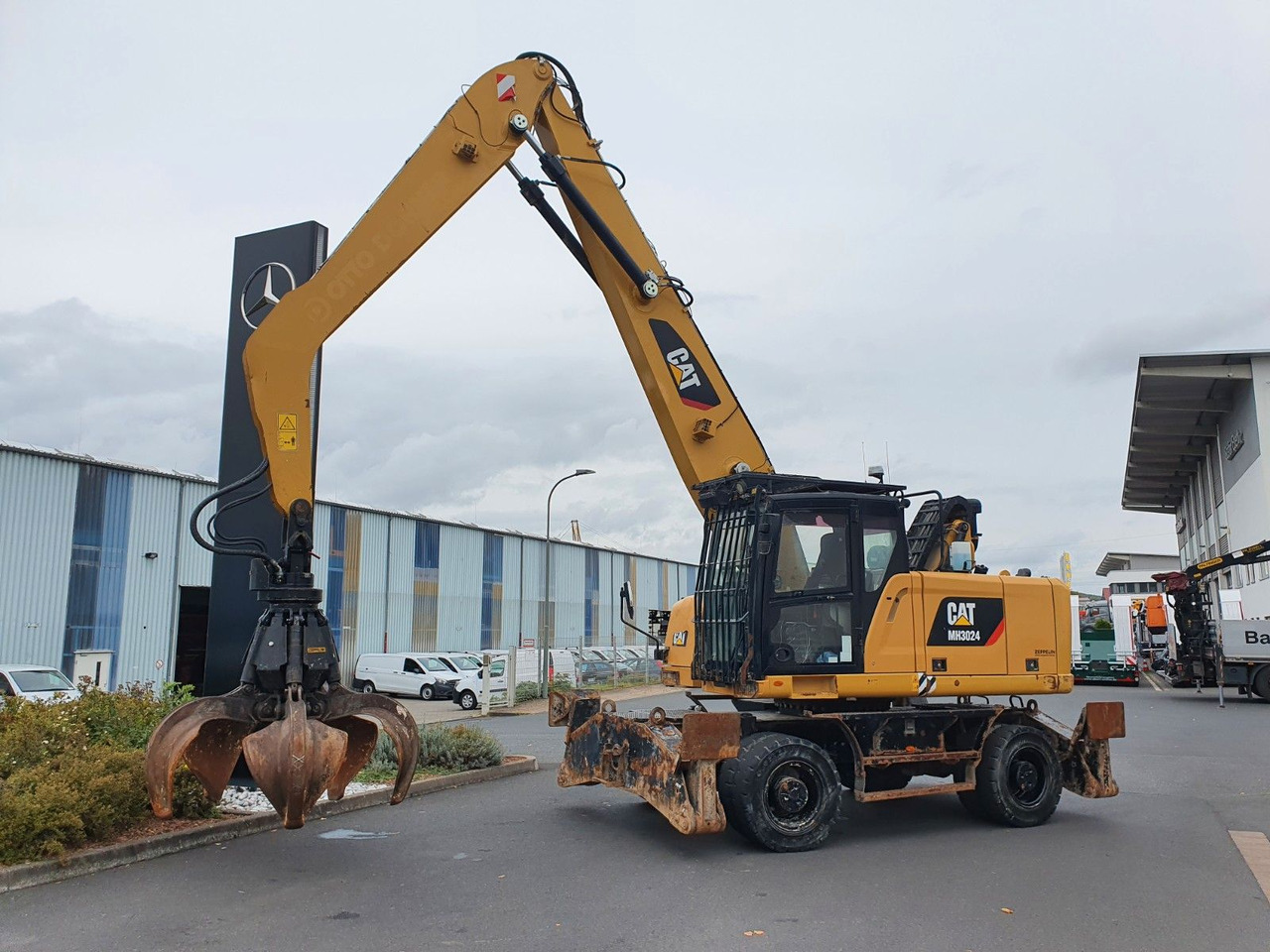 CAT MH3024 / MH 3024 / Greifer / 2018 / 9.424h - Wheel excavator: picture 2 CAT MH3024 / MH 3024 / Greifer / 2018 / 9.424h - Wheel excavator: picture 2
