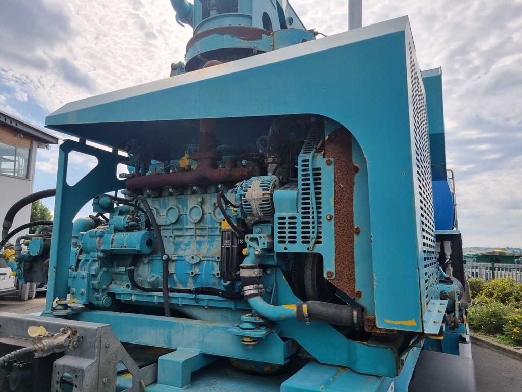 Concrete pump truck De Buf Beton-Mischer 9m³/Sermac 24m Betonpumpe De Buf Beton-Mischer 9m³/Sermac 24m Betonpumpe: picture 11 Concrete pump truck De Buf Beton-Mischer 9m³/Sermac 24m Betonpumpe De Buf Beton-Mischer 9m³/Sermac 24m Betonpumpe: picture 11