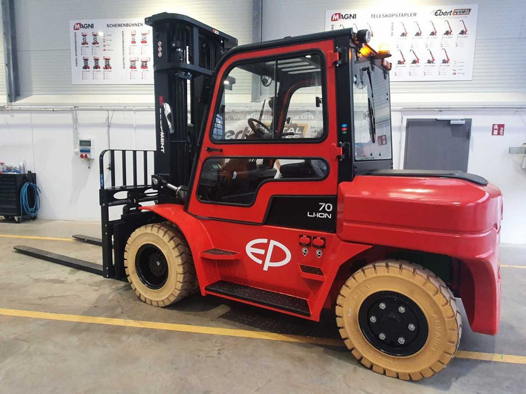 EP Equipment EFL 702 / 7T / Triplex: 5,40m / ZVG - Forklift: picture 3 EP Equipment EFL 702 / 7T / Triplex: 5,40m / ZVG - Forklift: picture 3