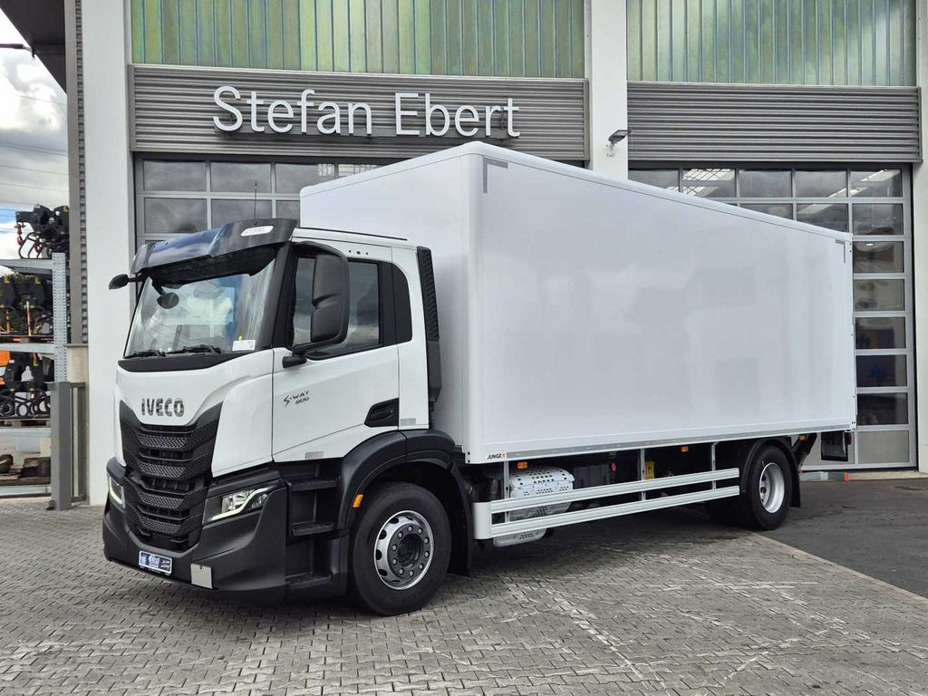 Iveco AD190S40/P 4x2 Ladebordwand 2.000kg Navi ACC Iveco AD190S40/P 4x2 Ladebordwand 2.000kg Navi ACC - Box truck: picture 4 Iveco AD190S40/P 4x2 Ladebordwand 2.000kg Navi ACC Iveco AD190S40/P 4x2 Ladebordwand 2.000kg Navi ACC - Box truck: picture 4