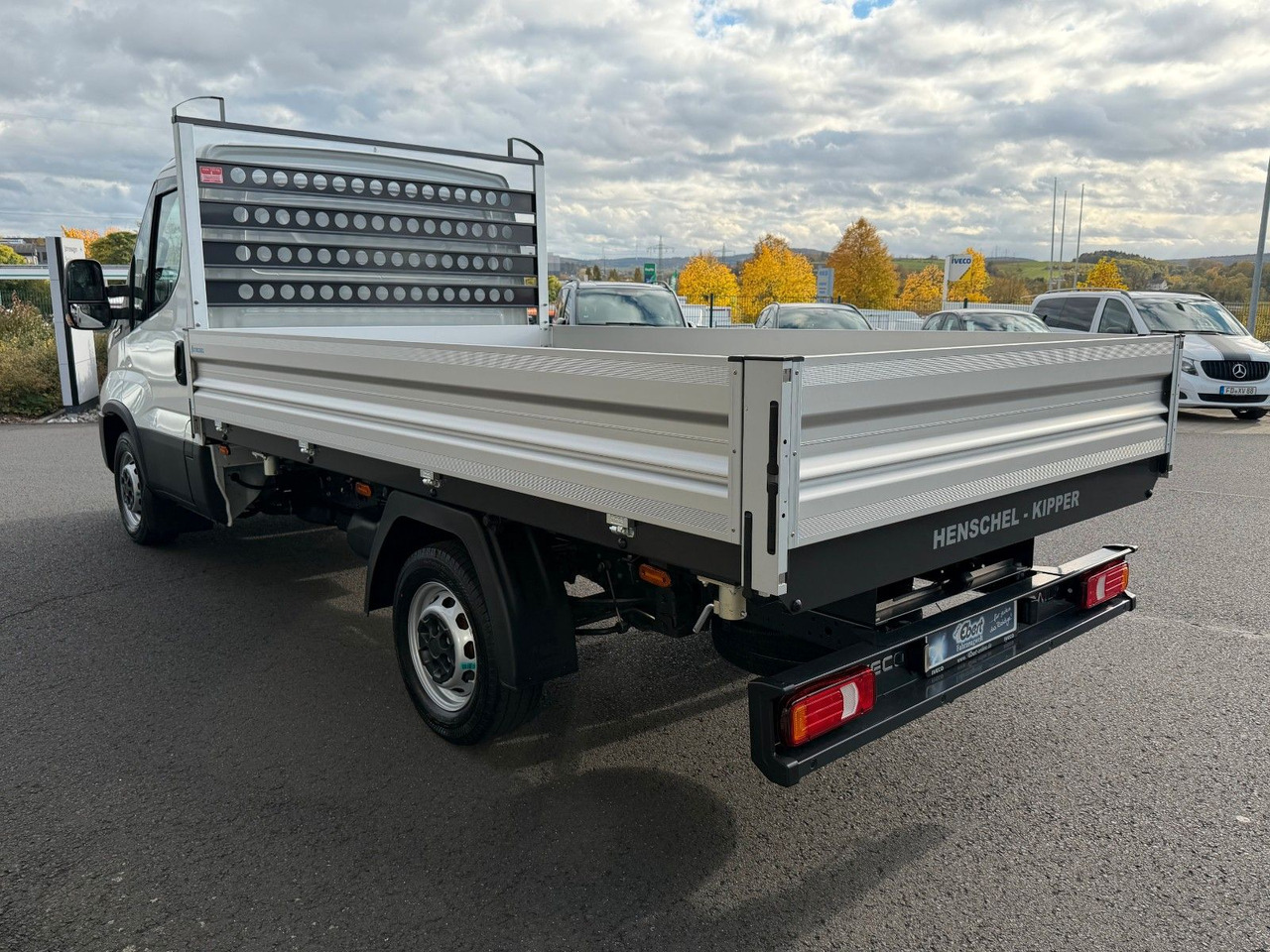 Iveco Daily 35S14 A8*R3.450mm*Automatik*Kamera*3Sitze* - Tipper van: picture 4 Iveco Daily 35S14 A8*R3.450mm*Automatik*Kamera*3Sitze* - Tipper van: picture 4