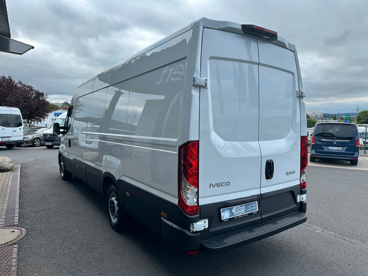 Iveco Daily 35S16 HA8 3.0L *R4.100mm*Automatik*Kamera* - Panel van: picture 4 Iveco Daily 35S16 HA8 3.0L *R4.100mm*Automatik*Kamera* - Panel van: picture 4