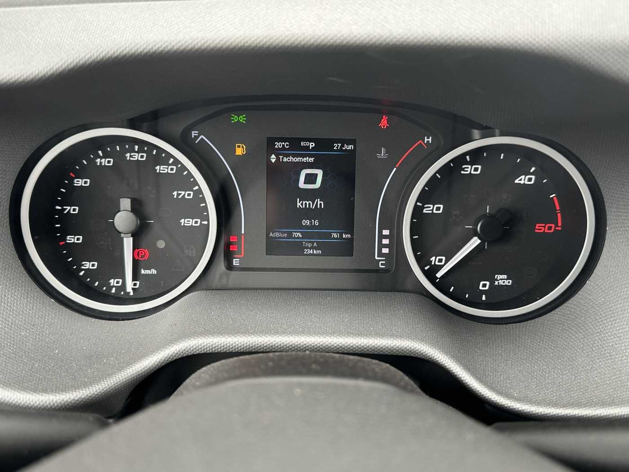 Lease a  Iveco Daily 70C18 HA8 *R5.100mm*LBW*Luft*Automatik* Iveco Daily 70C18 HA8 *R5.100mm*LBW*Luft*Automatik*: picture 13