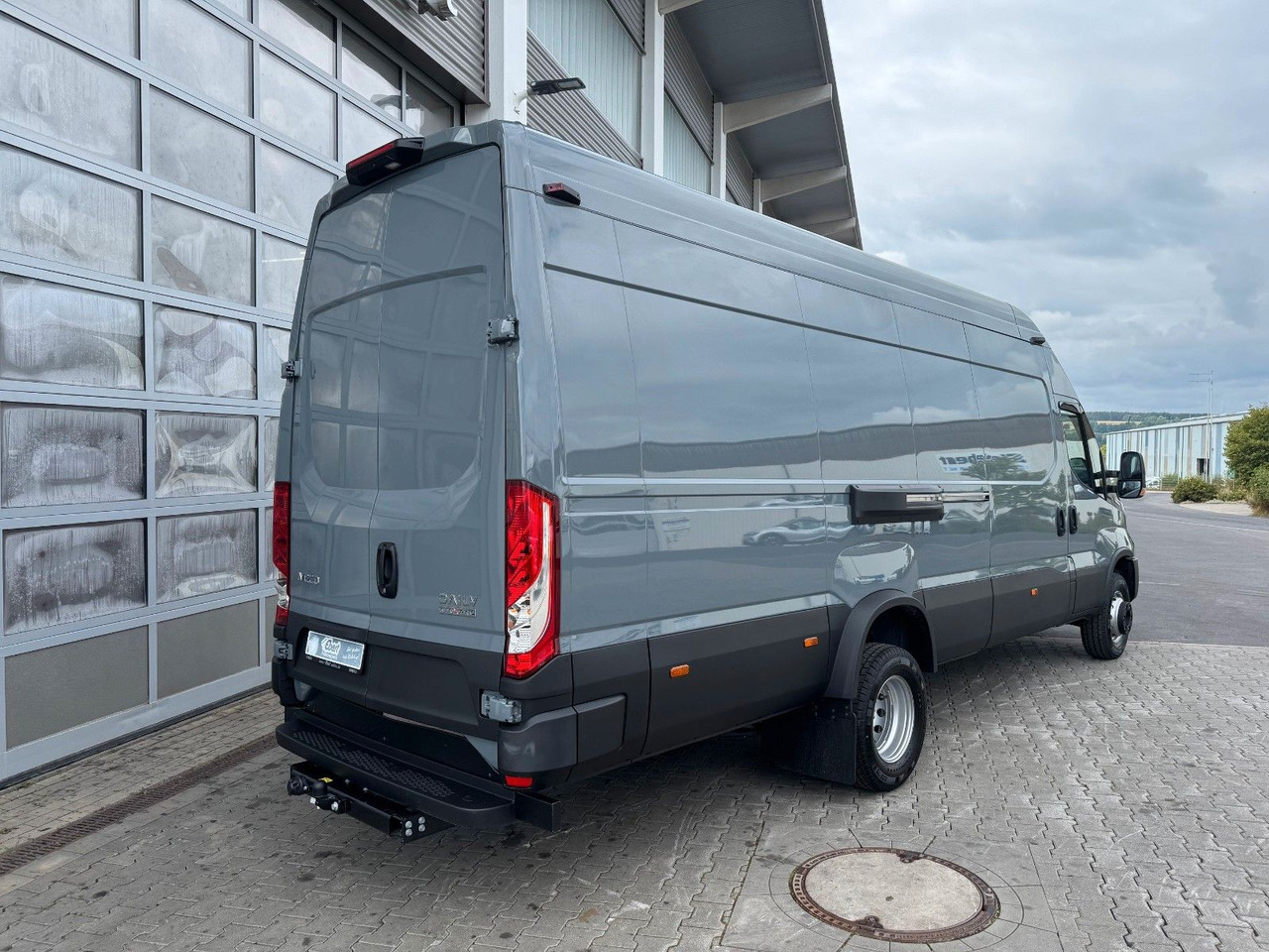 Iveco Daily 70C21 3.0L *L4*H3*Automatik*LED*Luft* 2x - Panel van: picture 4 Iveco Daily 70C21 3.0L *L4*H3*Automatik*LED*Luft* 2x - Panel van: picture 4