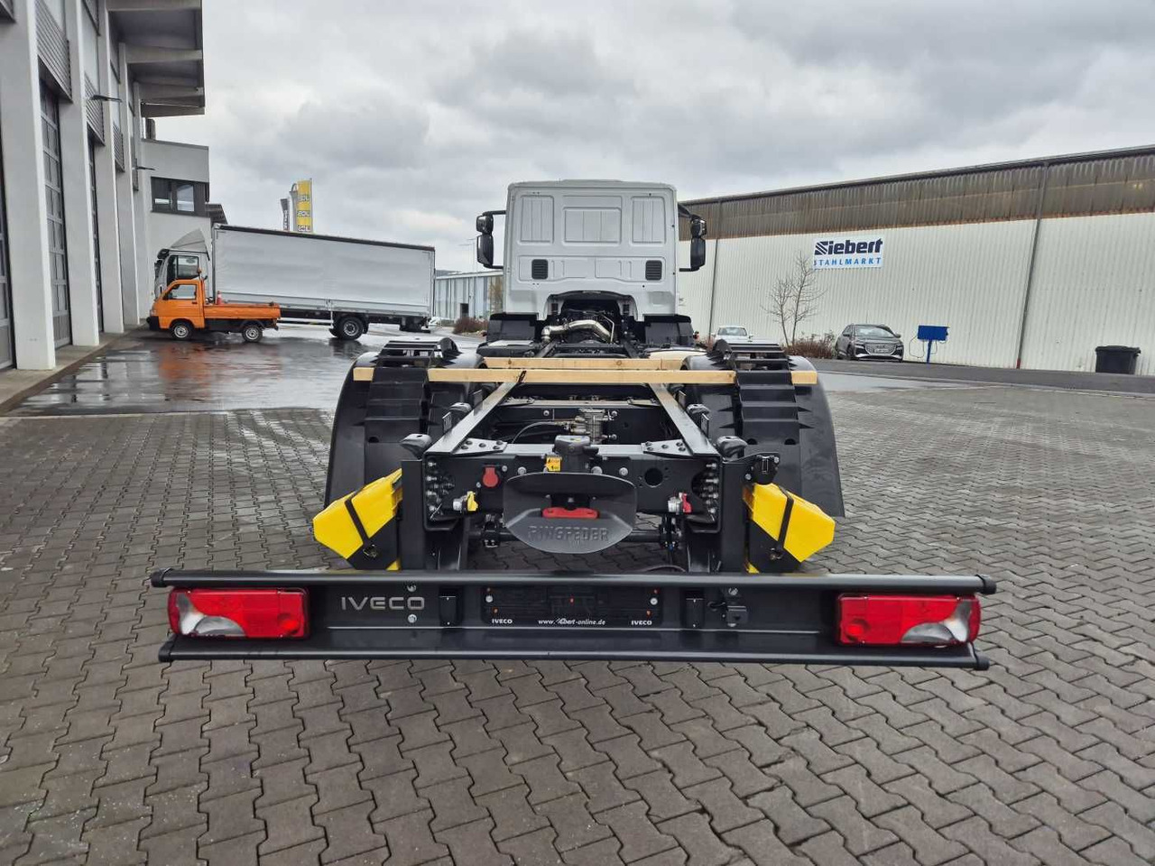 New Cab chassis truck Iveco Eurocargo ML180E28/P 4x2 ZF-Automatik 8AP 3Stück: picture 8