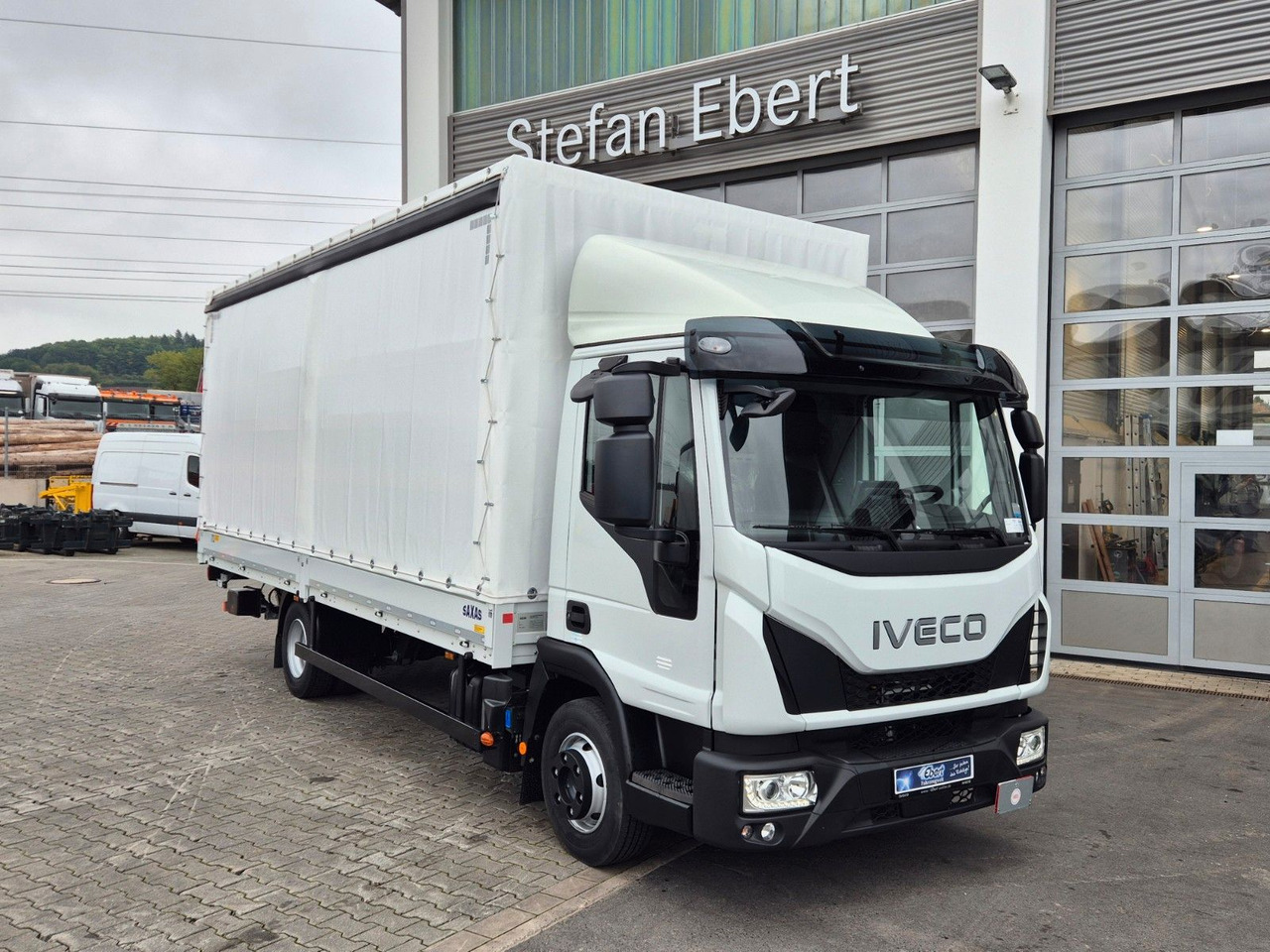 Iveco Eurocargo ML75E19/P LBW  Spoiler Klima 3 Sitze - Curtain side van: picture 2 Iveco Eurocargo ML75E19/P LBW  Spoiler Klima 3 Sitze - Curtain side van: picture 2