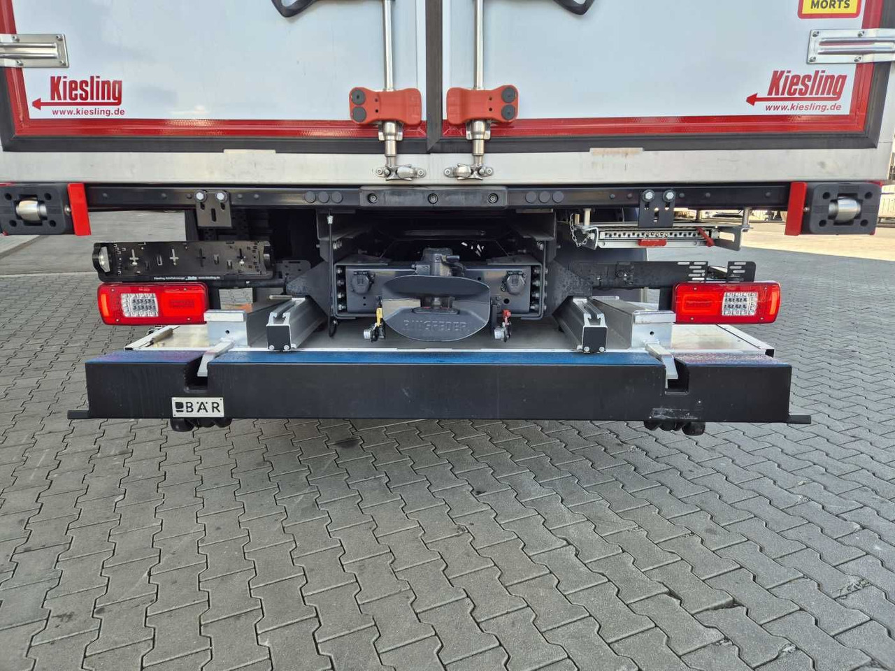 Refrigerator truck Iveco S-Way AD190S40/FP ThermoKing T-1200R LBW Tür AHK: picture 13