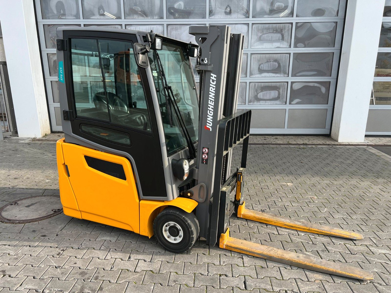 Jungheinrich EFG 215 / Triplex: 4.25m! / SS / 4.029h - Electric forklift: picture 2 Jungheinrich EFG 215 / Triplex: 4.25m! / SS / 4.029h - Electric forklift: picture 2