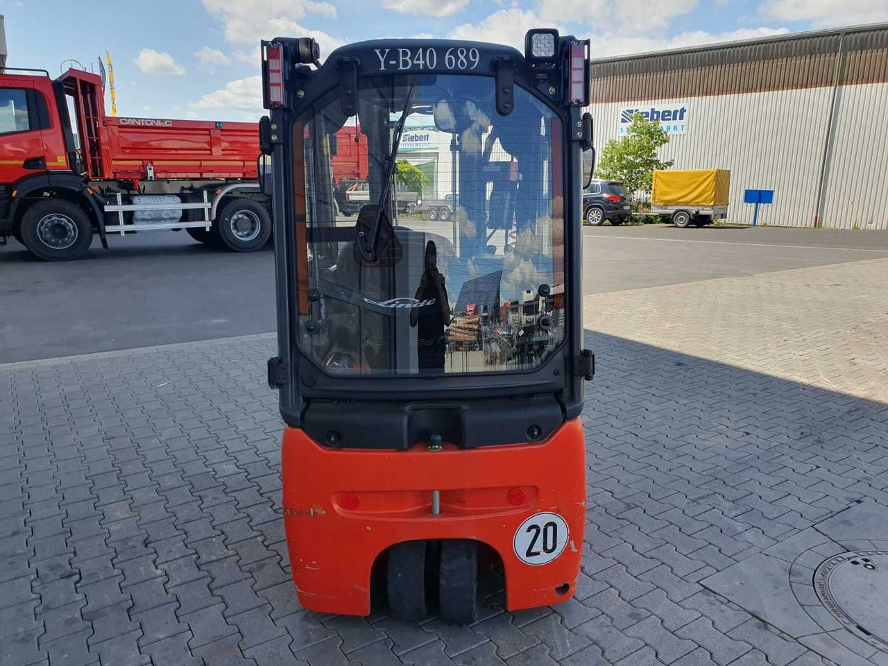 Linde E14 - 02 / Triplex: 4.00m! / SS / 855h! / 2021 - Electric forklift: picture 4 Linde E14 - 02 / Triplex: 4.00m! / SS / 855h! / 2021 - Electric forklift: picture 4
