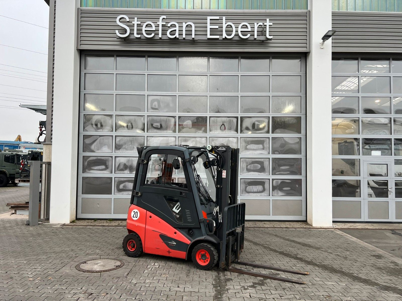 Linde H14D-01 / Triplex: 4.60m! / SS / nur 1.672h! - Diesel forklift: picture 1 Linde H14D-01 / Triplex: 4.60m! / SS / nur 1.672h! - Diesel forklift: picture 1