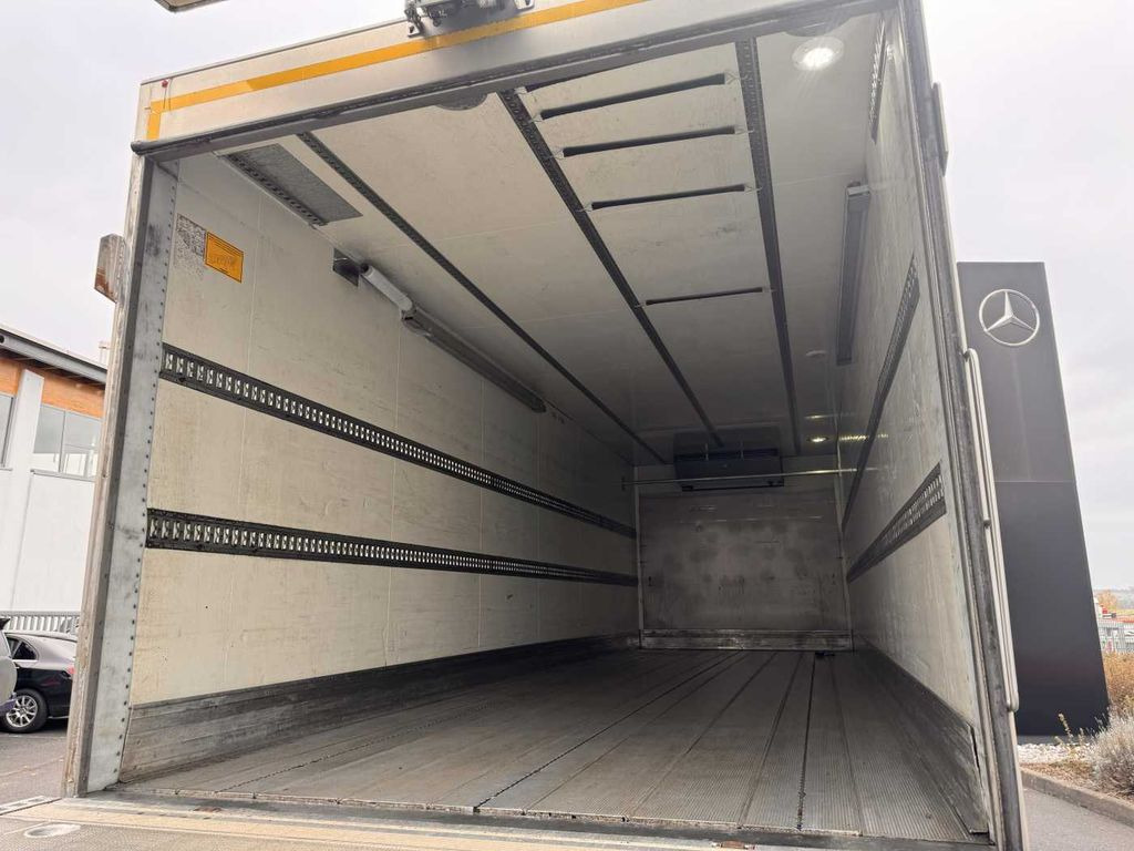 Refrigerator truck MAN TGS 26.440 6x2-2 LL Carrier LBW Lift-+Lenkachse: picture 7