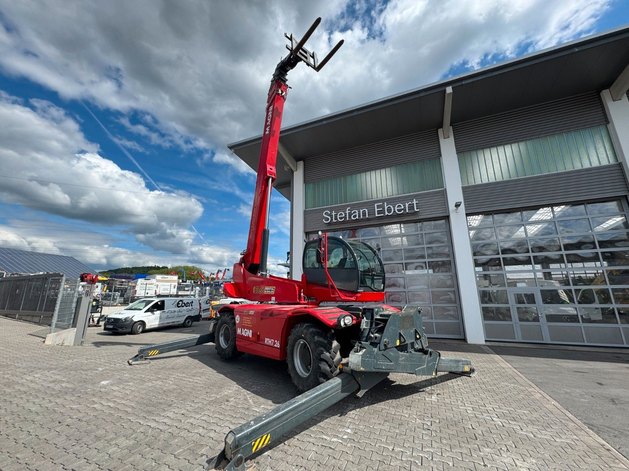 Magni RTH 7.26 SH Roto / Funk / 2021 / Gabel - Telescopic handler: picture 1 Magni RTH 7.26 SH Roto / Funk / 2021 / Gabel - Telescopic handler: picture 1