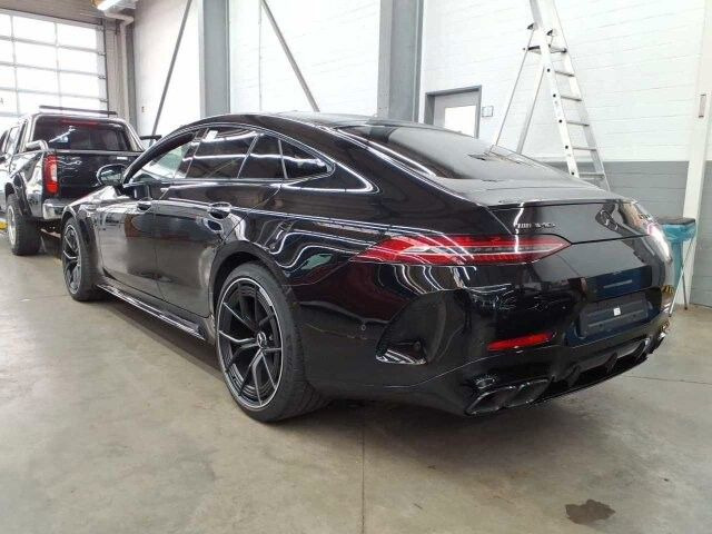 Mercedes-Benz AMG 63 4M Pano+AirM+Burm+Massage+360+AGA+ - Coupe: picture 4 Mercedes-Benz AMG 63 4M Pano+AirM+Burm+Massage+360+AGA+ - Coupe: picture 4
