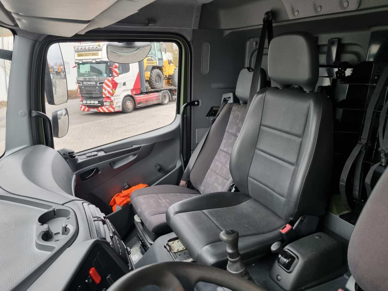Dropside/ Flatbed truck Mercedes-Benz Axor 1829 A 4x4 Pritsche/Plane 10 Stück: picture 12