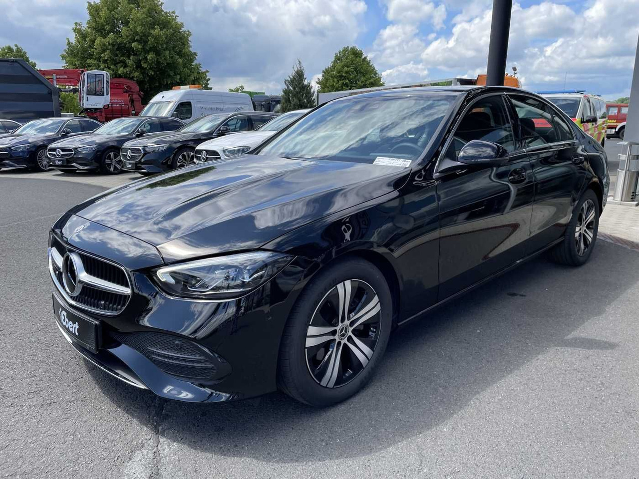 Mercedes-Benz C 180 9G Avantgarde Memory+Distr+ 360°+Keyless+L - Sedan: picture 2 Mercedes-Benz C 180 9G Avantgarde Memory+Distr+ 360°+Keyless+L - Sedan: picture 2