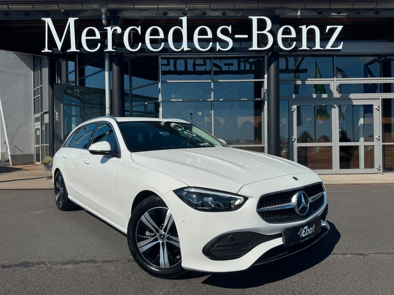 Mercedes-Benz C 180 T Avantgarde+AHK+Memory+Ambiente+TotW - Station wagon: picture 1 Mercedes-Benz C 180 T Avantgarde+AHK+Memory+Ambiente+TotW - Station wagon: picture 1