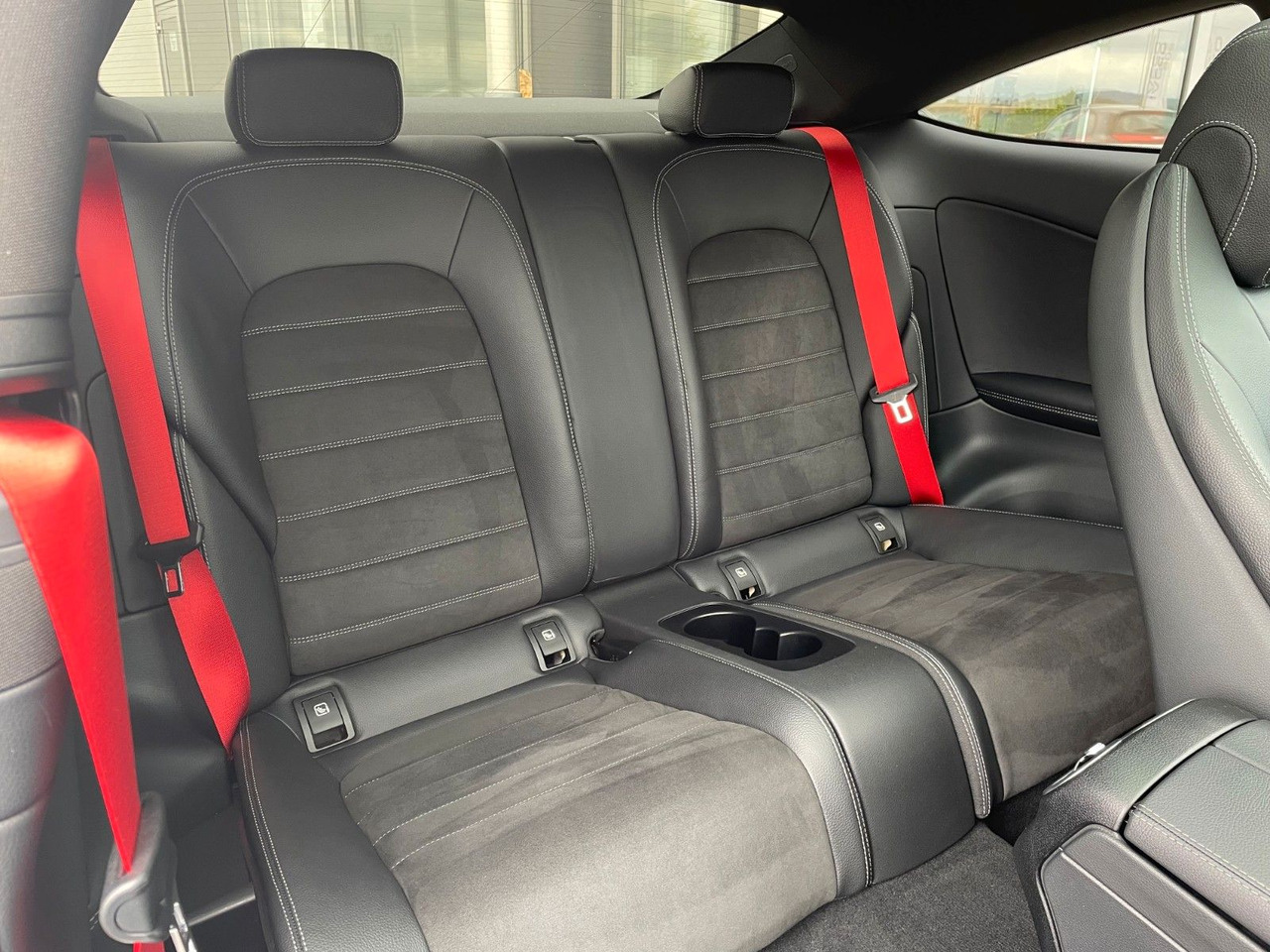 Car Mercedes-Benz C 220 d Coupe AMG+Pano+R-Kamera+Night+Carplay: picture 8