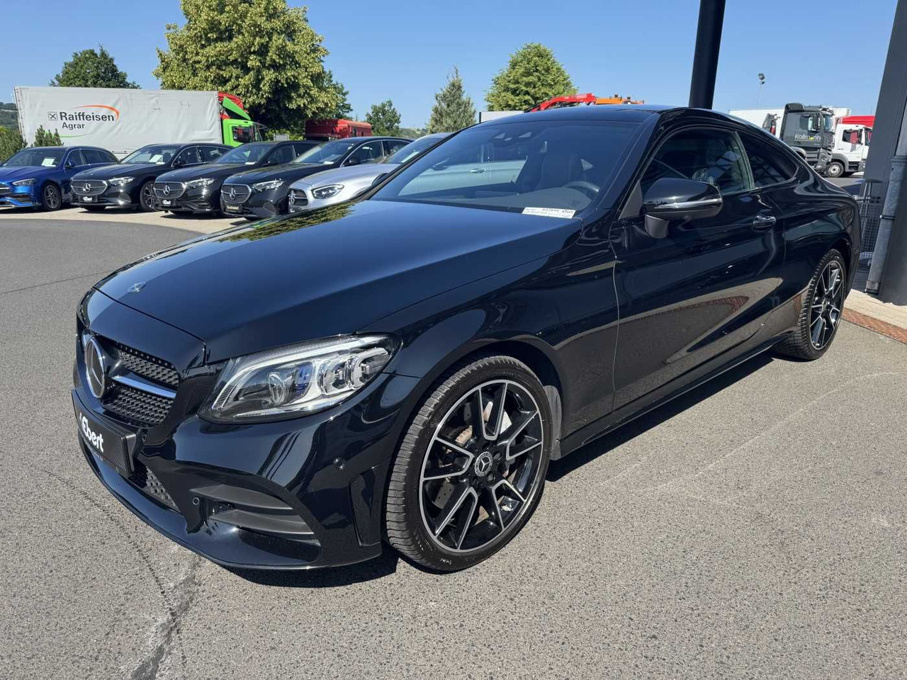 Mercedes-Benz C 400 4M AMG Coupe Pano+Burm+Distr+Memory+360 - Car: picture 2 Mercedes-Benz C 400 4M AMG Coupe Pano+Burm+Distr+Memory+360 - Car: picture 2