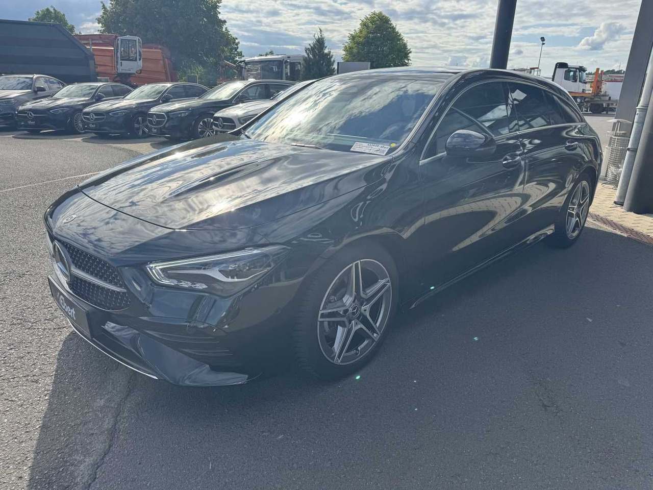Mercedes-Benz CLA 180 Shooting Brake+AMG+Distr+AHK+RFK+ - Car: picture 2 Mercedes-Benz CLA 180 Shooting Brake+AMG+Distr+AHK+RFK+ - Car: picture 2