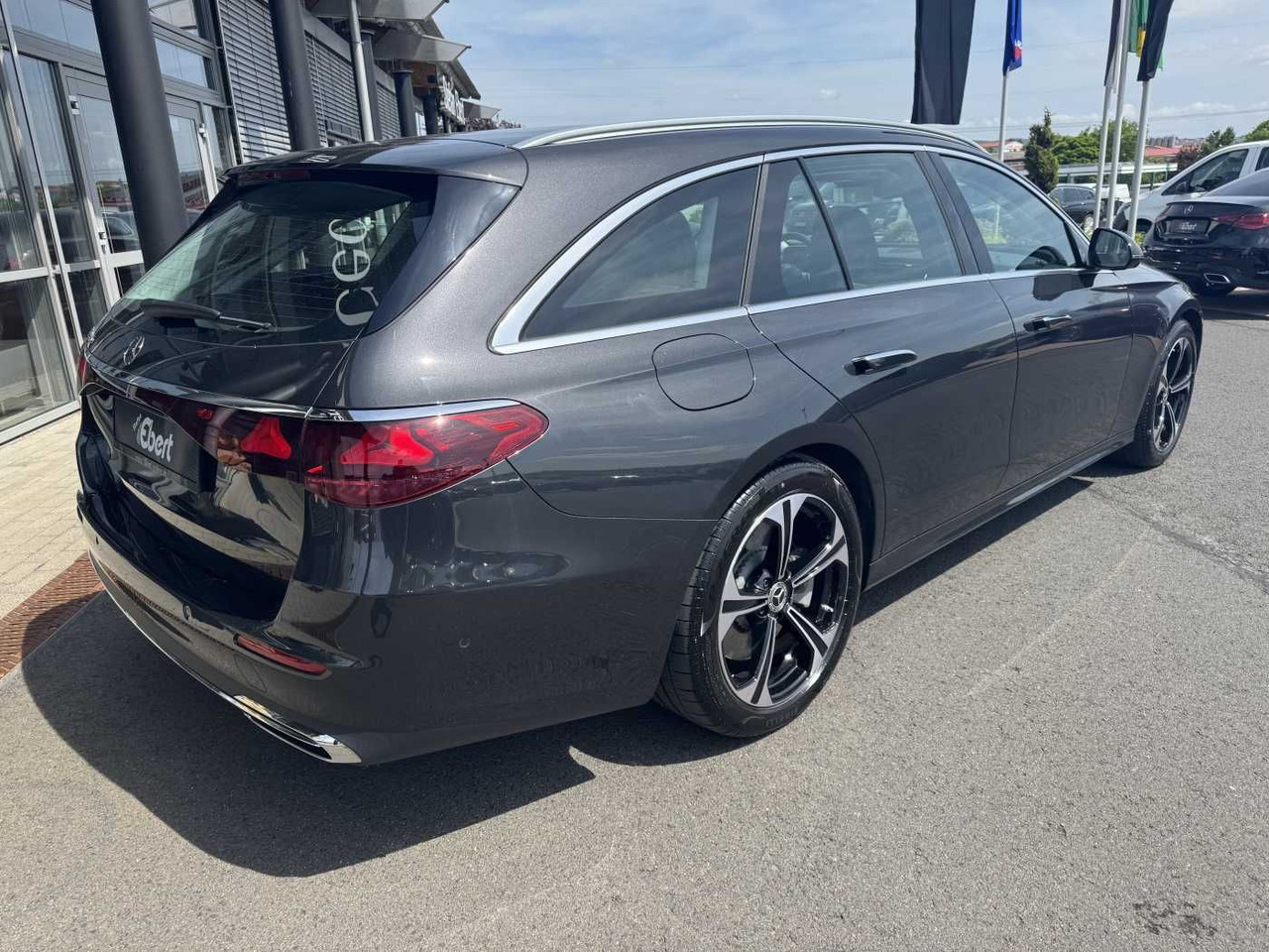 Mercedes-Benz E 300de T AHK+Burm4D+Distr+Memory+360 - Station wagon: picture 4 Mercedes-Benz E 300de T AHK+Burm4D+Distr+Memory+360 - Station wagon: picture 4