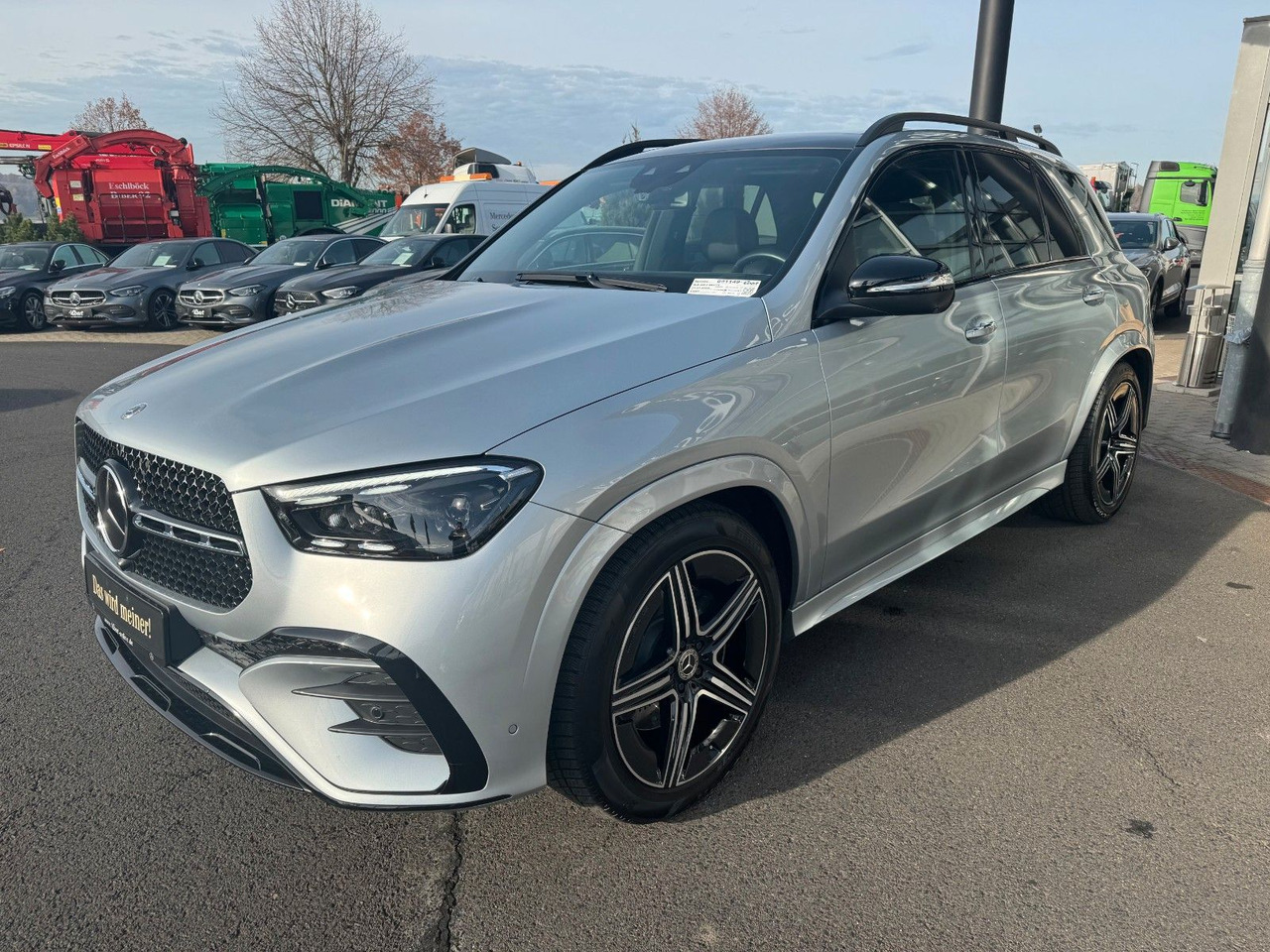Mercedes-Benz GLE 300 d AMG AHK+360°+HUD+Pano+MBeam+Burm+Air - SUV: picture 2 Mercedes-Benz GLE 300 d AMG AHK+360°+HUD+Pano+MBeam+Burm+Air - SUV: picture 2