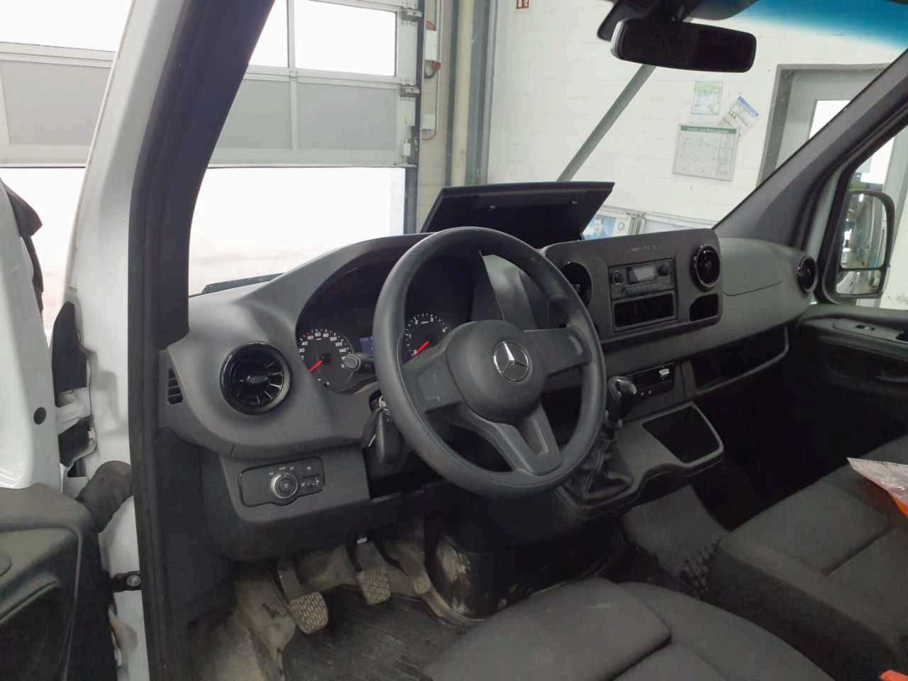 Mercedes-Benz Sprinter 315 CDI DoKa/Mixto AHK3,5t Klima Kamera - Passenger van, Combi van: picture 5 Mercedes-Benz Sprinter 315 CDI DoKa/Mixto AHK3,5t Klima Kamera - Passenger van, Combi van: picture 5