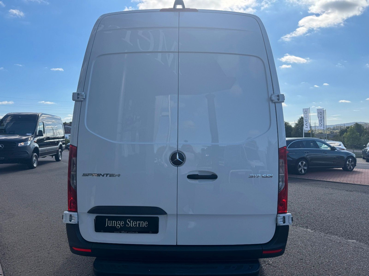 Mercedes-Benz Sprinter 317 CDI 3665 Klima 360 Schwing SHZ - Panel van: picture 5 Mercedes-Benz Sprinter 317 CDI 3665 Klima 360 Schwing SHZ - Panel van: picture 5