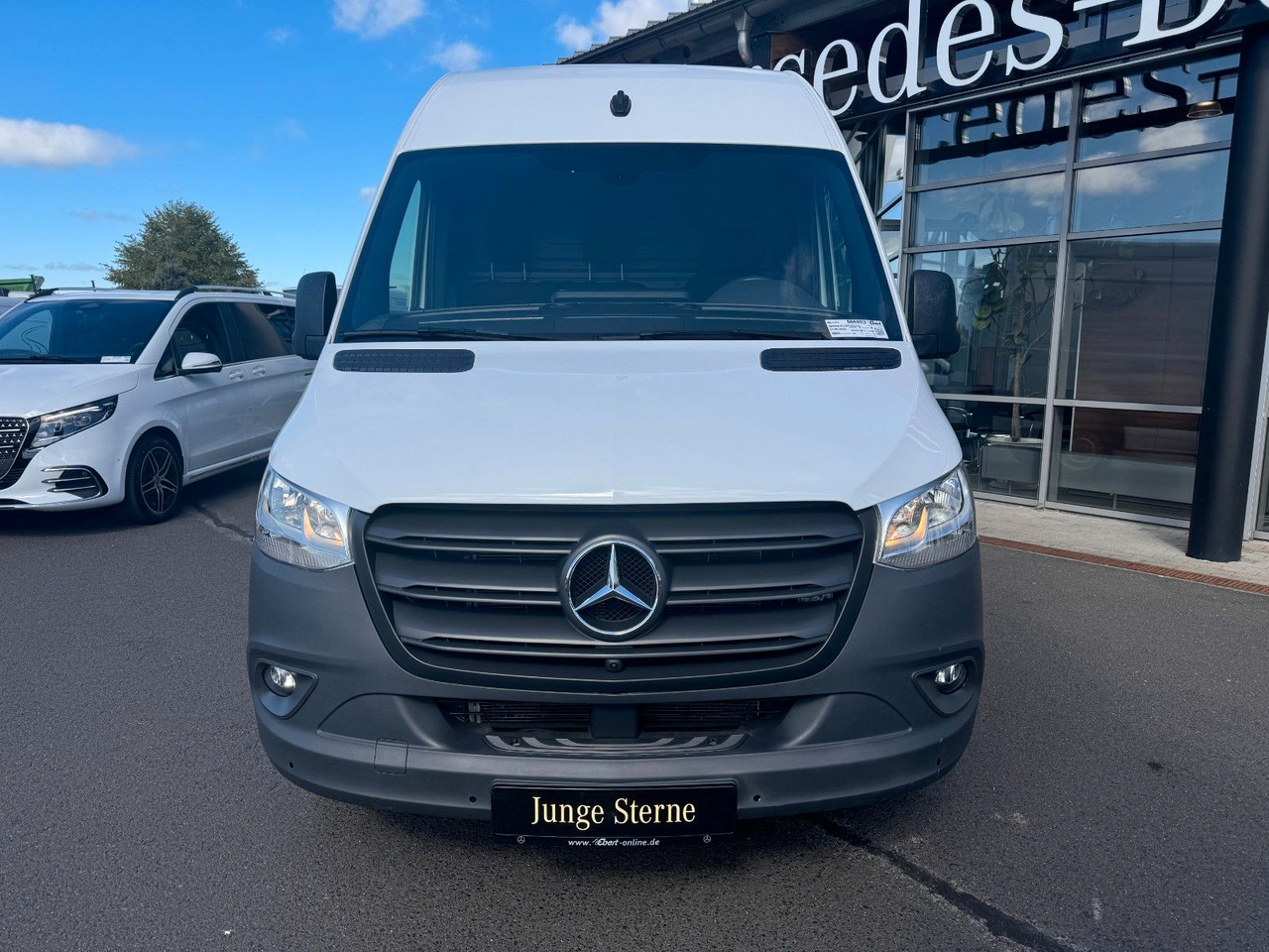 Mercedes-Benz Sprinter 317 CDI 3665 Klima 360 Schwing SHZ - Panel van: picture 2 Mercedes-Benz Sprinter 317 CDI 3665 Klima 360 Schwing SHZ - Panel van: picture 2